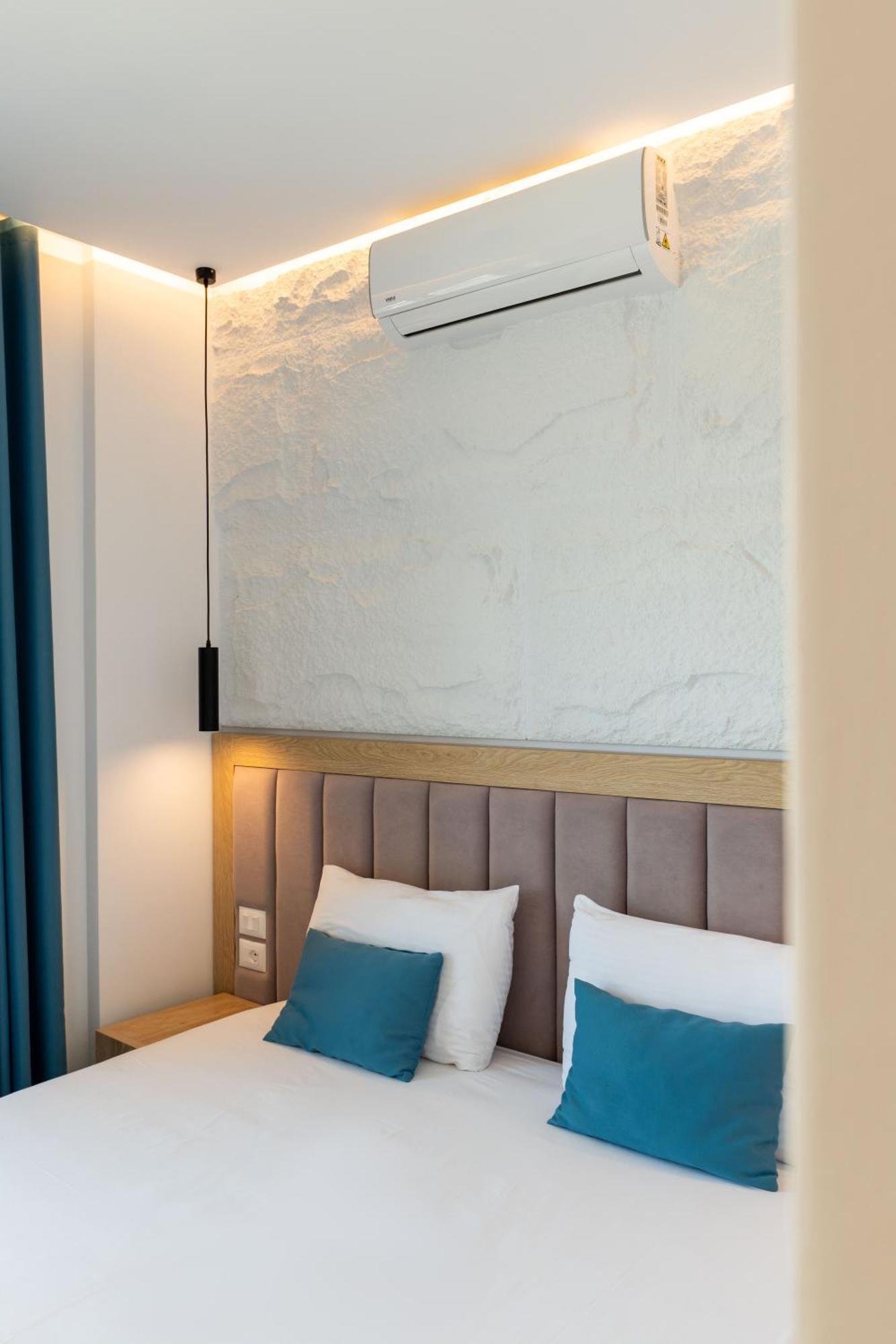 Monel Hotel Ksamil Exterior photo